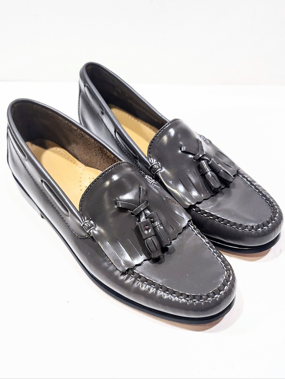 GH Bass Weejuns Jaclyn Kiltie Tassel Loafers Gray Leather Women Size 9.5 M